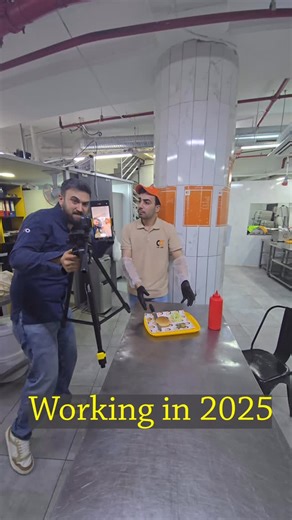 Chef Omar Türkiye on Instagram: "Is it so or not? 😅 this is how you should run a business nowadays 😉 stop thinking! and come try Shawarma and burger at Chef Oma restaurants in Istanbul the most top rated restaurants in Istanbul and soon in Dubai 😍🔥#food #restaurant #istanbul #dubai"