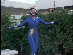 Wonder Woman Date with Doomsday Blue Motorcycle