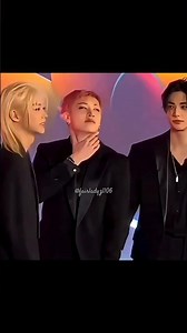 A few little moments between Hyunjin and Felix at TIMA. 🤍🥟🐥 #felix #hyunlix #hyunjin #straykids #skz