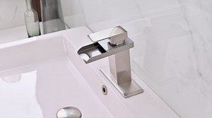 Waterfall Bathroom Faucet, Brushed Nickel Modern Single Handle Bathroom Faucets for 1 or 3 Hole Bathroom Sink Faucet Washbasin Faucet Mixer Tap with Deck and Pop-up Drain