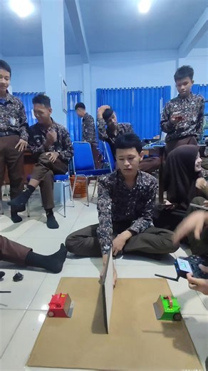 Robot Sumo Competition in Palembang