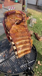 Asado 📍 Argentina 🇦🇷 ⭐️ 4.9 💯 #1 best rated meat dish in the world https://www.tasteatlas.com/asado Considered an epitome of Argentinean gastronomy and culture, asado (lit. roast; roasted) is much more than merely a meal. Argentina is one of the biggest meat consumers, with an average of 56 kg of beef per year and per capita! The preparation of grilled meat is an absolute art. It’s a tradition that, when the meal is over if the guests have enjoyed the food, they say all together: “Un aplauso