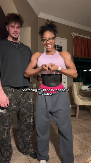 Musclebymadison (@musclebymadison)’s video of snatching boyfriend food