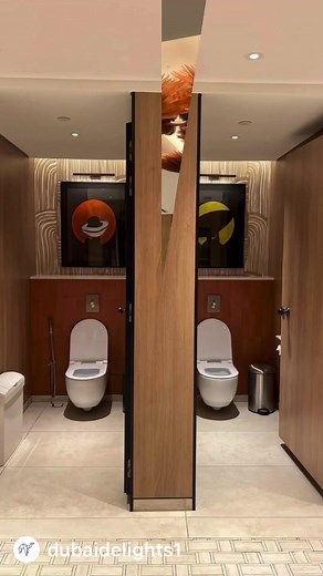 Dubai Public Toilets Here are some pictures of the beautiful toilets around the mall. For the record, they are kept impeccably clean. Although it is best to avoid the ones in the basement from the afternoon onwards and use ones on higher floors. #thedubaimall #dubaitoilets #thedubaimall #dubai🇦🇪