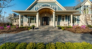 Does Curb Appeal Really Increase Your Home Value