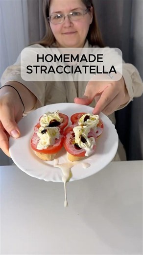 Fake stracciatella hack! 🧀 #testinghacks #viralrecipe #stracciatella #recipe