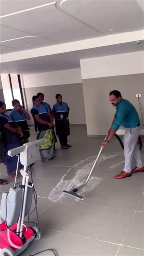Roots Wet and Dry Vaccum Machine || Training to Our Staff.