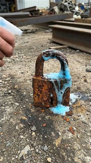This Rusted Padlock Was Stuck Forever… Until This Happened #satisfyingvideo