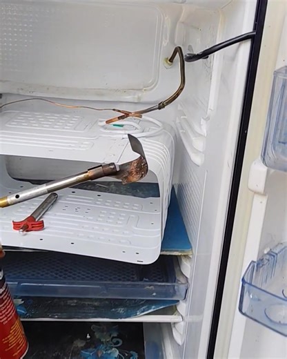 Cooling coil brazing section line in fridge #fblifestyle #SimpleSolutions | Simple solutions