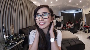 128K views · 331 reactions | New vlog! Panicking while preparing for our next trip! This time I'm going to LA with my sister Ashley Gosiengfiao for the Guardians of the Galaxy 2 official red carpet premiere! And I have nothing to wear... yet.. ✨ Full video on my YT : https://youtu.be/cQvnMggL85I ✨ Made in partnership with Comicave Studios | Alodia Gosiengfiao | Facebook