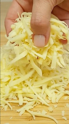 CHEESE BREAD in just 15 minutes! 🧀✨ So easy and delicious that you'll want to make it every day!