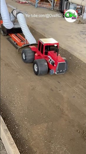 Custom built RC farm tractors pulling at the Worlds 2024