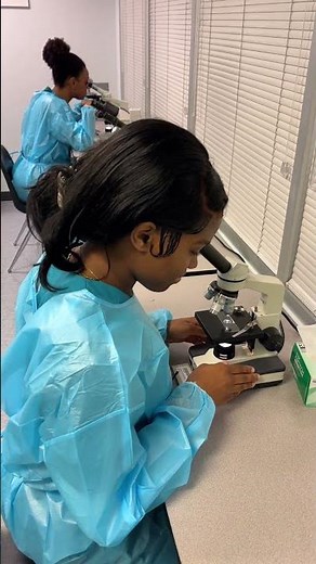 HCI College - FTL Microscope Lab