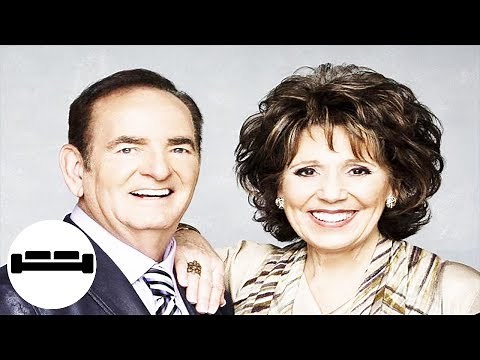 Connie Hopper of The Hoppers - On the Couch With Fouch - Favorite Gospel Artists Interviews