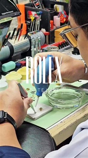 689 reactions · 27 shares | Maintenance Rolex Datejust ‍♂️...