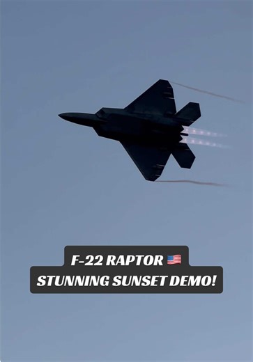 F-22 Raptor Stunning Sunset Demo at Stuart Airshow