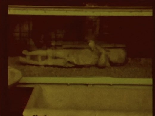 Pro mě je Slunce temné (2024) | ČSFD.cz