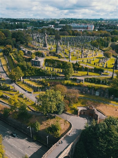 Discover the Glasgow Necropolis: A Victorian Cemetery