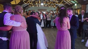 1.5K views | So many guests joined the Bride & Groom for the first dance 蘆‍♂️ | The Collective Wedding Band Northern Ireland | Facebook