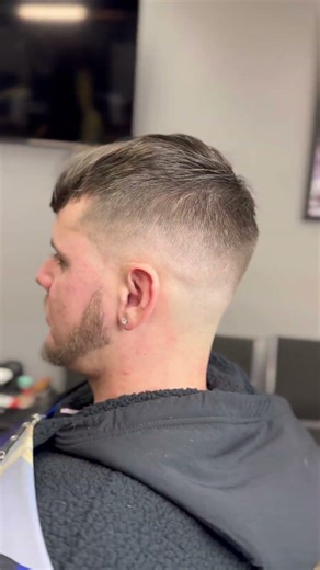 Book with Monty! #barber #haircut #hairstyle #madcutz