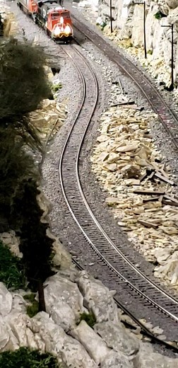 CN leaders on tonight's oil train . . #customtrains #modeltrains #BNSF #amtrak #reelsinstagram #freighttrain #railphotos_usa #trains #railways_of_our_world #mountains #trb_express #railways #railfannation #uprr #railway #siemens #pocket_rail #railfans_of_instagram #athearn #railfanning #Railroad #train #trainspotting #chargers #the_loco_shop #railwayphotography #modeltrain #modelrailroad | Custom-Trains