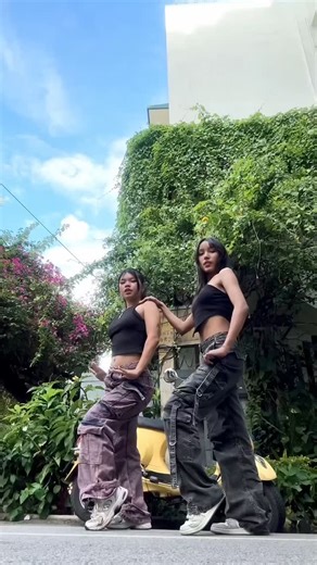 𝙰𝚍𝚢𝚊𝚜𝚑𝚊 on Instagram: "Woman Dance Cover || Doja Cat || #womandancecover #woman #dojacat #dancechallenge #dancecover #dancetrend #dancereel #dance #viraldancetrend #viralreels #viral #reelfeed #reels #fyp #fypage #foryou #foryoupage"