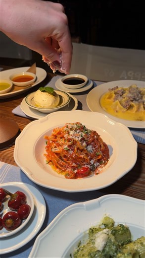 YEPPA&CO on Instagram: "The light at the end of the 9-to-5 tunnel. ✨🍝 From the first pour of wine to the last bite of pasta, Yeppa is the reward you’ve been waiting for all day. Clock out and head over. Your table is ready. 🇮🇹🍷 #atlanta #foodie #pasta #buckheadatlanta #beltlineatl"