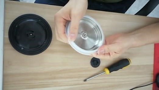 disassemble and assemble the lid and gasket