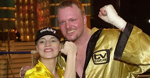 Stefan Raab vs. Regina Halmich: Der Boxkampf live im TV und im Stream