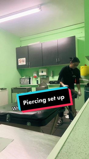 Ever wonder why your piercer takes so long setting up? #piercersoftiktok #piercing #piercings #piercer #alt #freehandpiercing