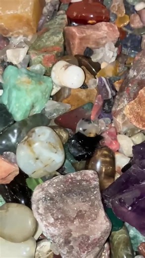 1 Pound Crystal Lucky Dip - Lucky Dip Bag - A Mystery Polished or Unpolished, Pure, Gemstones, Jewels and Tumblestones - Etsy Australia