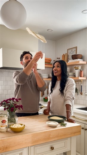 They say there are five love languages, but we know there’s six 🍕 Because making this Creamy Potato and Mushroom Pizza with Rao’s Alfredo sauce is the language of comfort, connection, and love made from the finest ingredients. Get the recipe below, better yet, SAVE it and make it for someone special. *ad @raoshomemade Ingredients: 1 small yellow potato, thinly sliced 1 cup beef stock 500g pizza dough, divided in two, covered at room temp for 30 minutes ½ cup semolina flour, for dusting ½ cup Ra