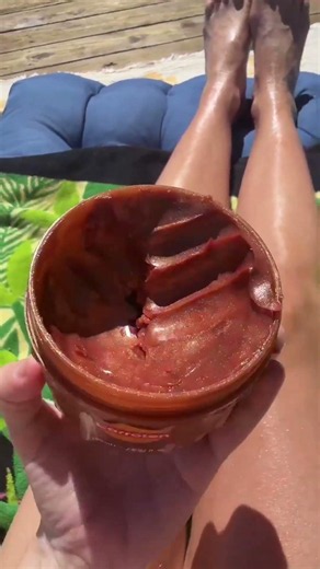 Carroten Gold Shimmer Intensive Tanning Gel | The Shimmer Tanning Gel for a Glazed Golden Bronze