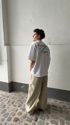 Behind the scenes of my modeling day. @maintainstudios #model #brand #psl #mrpsl #htn