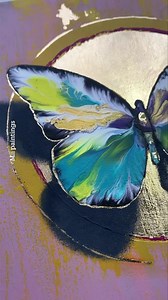 WOW! 3D napkin fluidart butterfly painting. I am having a blast with this technique. Full process with all the detailed description and list of materials is on my patreon right now (in the comment below). #fluidart #painting #butterfly #art #3D #gold #acrylicpour #pouring #create #inspiration | Mii.paintings