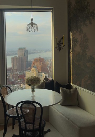 DIY Renter-Friendly White Box Makeover for NYC Apartment