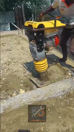 Compact Foundation Soil Fast Using Heavy Duty Tamping Rammer Tools Safely