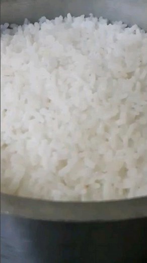 Paano magsaing sa kaldero | how to cook rice filipino way.. #cooking #fyp #shorts #ytshorts
