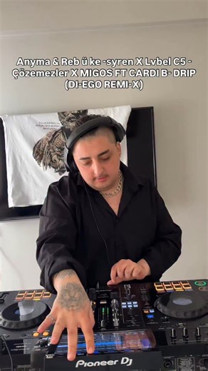 The CaFr FreQuencies DJ & More on Instagram: "#cafzillamix"