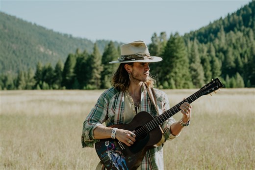 Interview: KALEO Reflect on Life, Society, & Their Roots in Third Album 'MIXED EMOTIONS' - Atwood Magazine