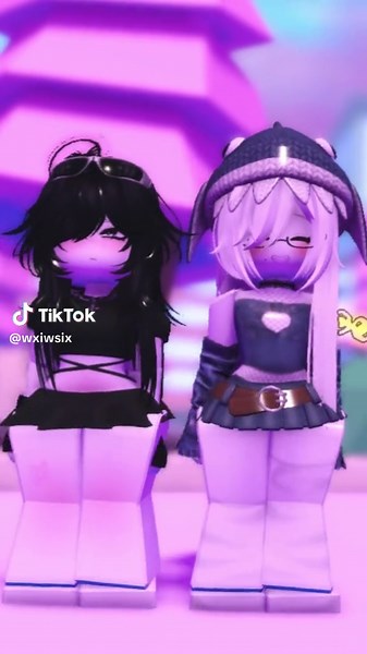 Baile nuevo en Roblox: ¡Gucci y wOw!