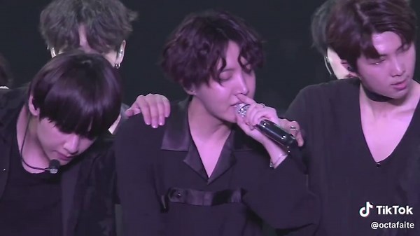 BTS Live Performance of 'Let Go' and 'Go Go' in Japan