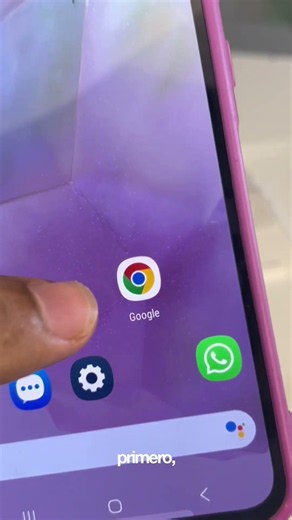 Did the purple circle appear in your WhatsApp? #WhatsApp #DigitalPrivacy #PhoneTricks #Security