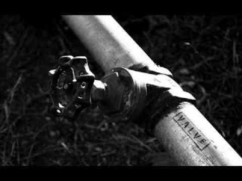 Valve Intro Song - Hazardous Environments (Extended)