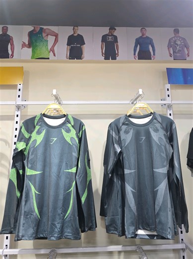 Get Fit with Gymshark Seamless Longsleeves