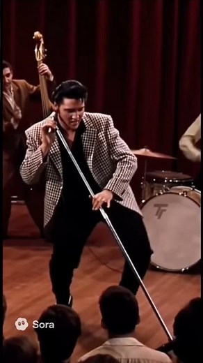 Elvis Presley on stage 1950 shaking his hips like never before