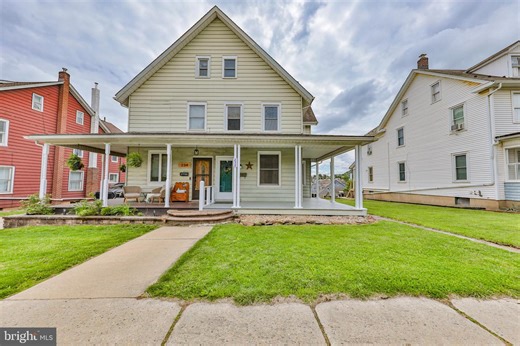 232 Columbia Ave, Palmerton, PA 18071 - MLS PACC2007646 - Coldwell Banker