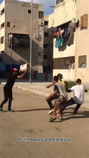 5.7K views · 92 reactions | Scare pranks 藍 #pennstate #membership #universityofalabama #communitybuilding #neighborhoodwatch #texasam #communitysupport #memberrecognition #Washington #familysupport | Thamuz | Facebook