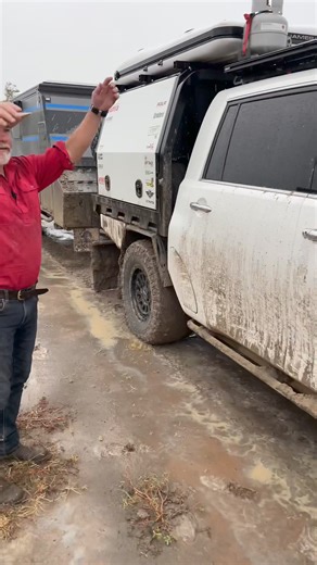 84K views · 721 reactions | This was NOT on our radar...  - #4x4 #offgrid #overlanding #touring #outback #dreamtrip #roadtrip #adventure #explore | 4WD 24/7 | Facebook