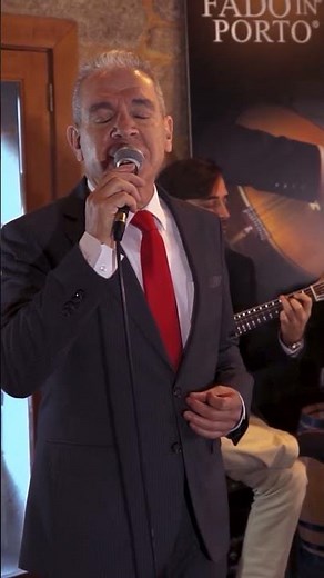 Fado In Porto. " Nem às paredes confesso"